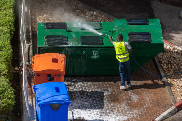 Garage Pressure Washing in Lakeview, OR